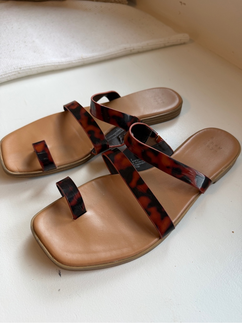 a new day Tortoiseshell-Strap Slide Sandals - Brown
